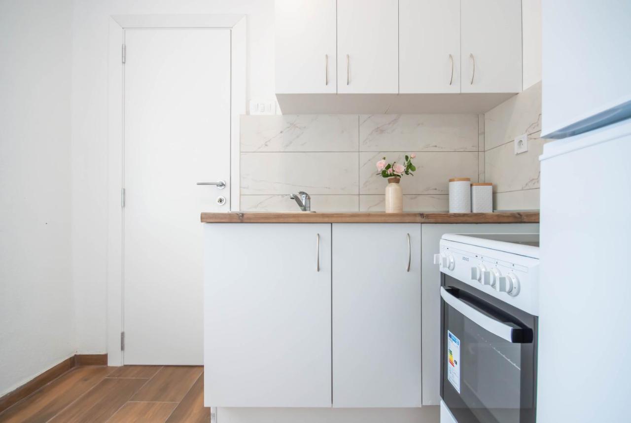 Seafront Apartment Котор Экстерьер фото
